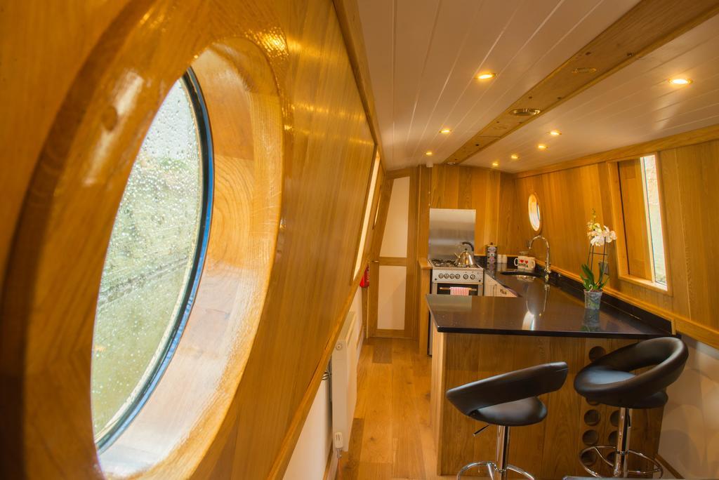 Hotel Narrowboat Puzzle Ely Exterior foto